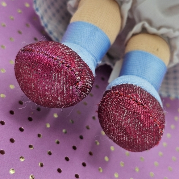 Vintage 1998 The Merry O Collection The Wizard of Oz Collectible Dorothy Doll - Picture 11 of 11